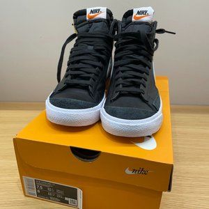 Nike Blazer Mid '77 Hightop Sneakers